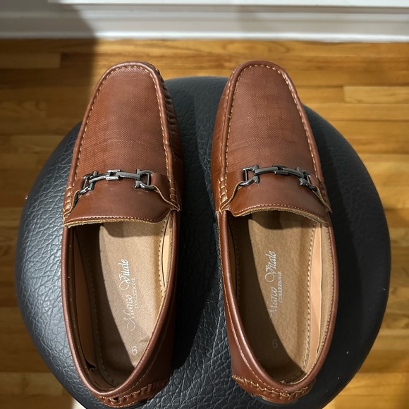 Elegant Brown Loafers with Metal Accent.? Men’s Size 9? Best Offer Accepted! main image 5